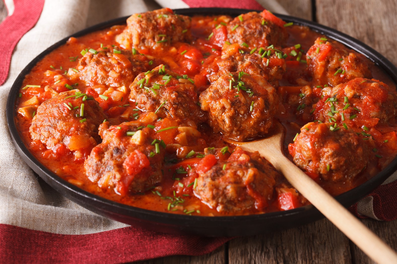 Albóndigas en Salsa