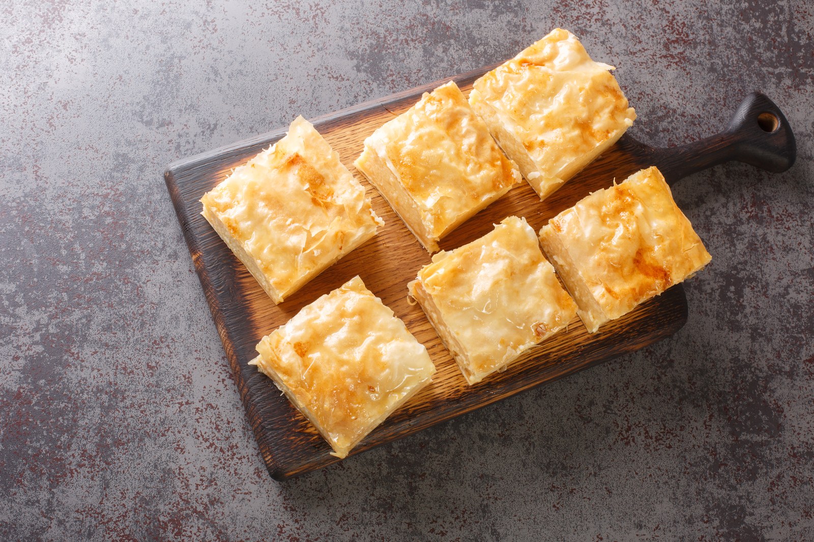Bougatsa