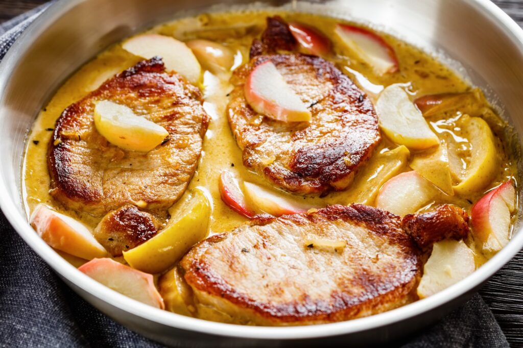 Cider-Brined Pork Chops with Caramelized Apples & Apple-Cider Pan Sauce